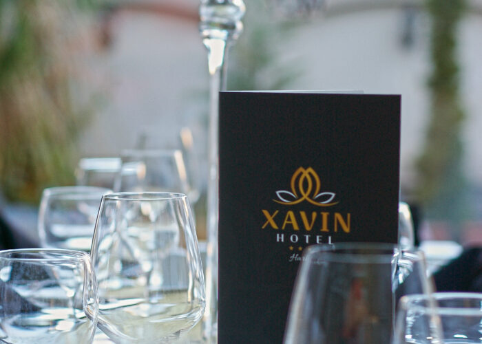 Xavin Hotel Harkány, szilveszteri rendezvény és csomagajánlat, megterített asztal