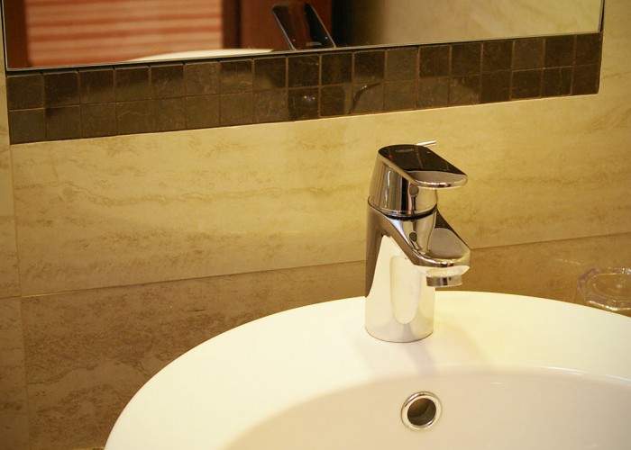 Szobáink - fürdőszoba részlet