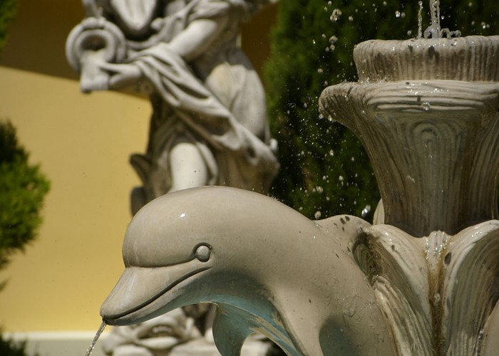 A szálloda belső udvarának szökőkútja