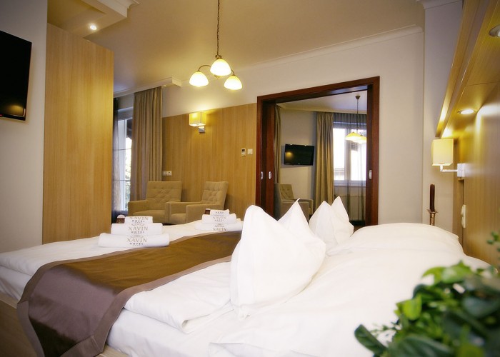 Családi lakosztály - ágy és LCD LED TV