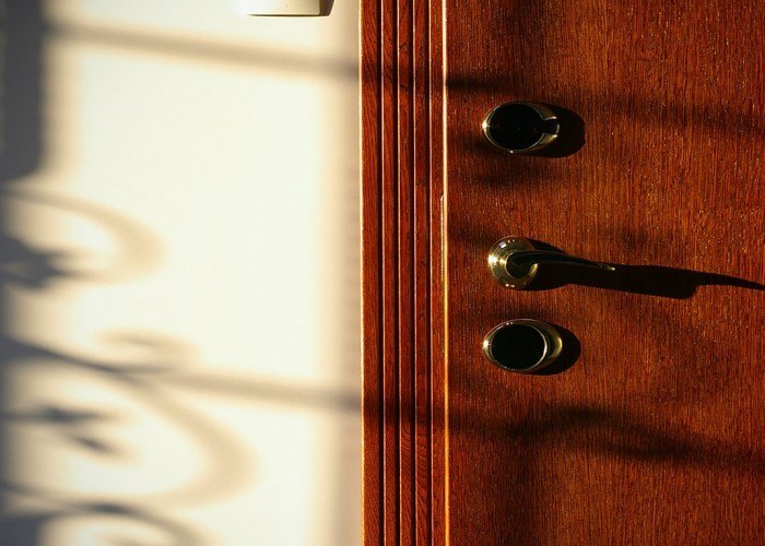 Szállodánk beltere - szobaajtó