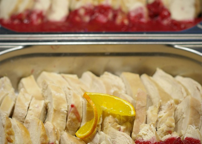 Vaslapos csirke spárgás jázmin rizzsel