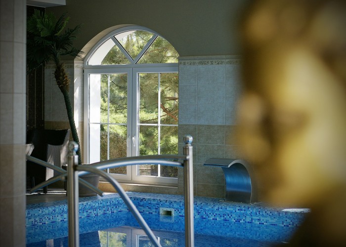 A szálloda wellness részlegének merülő medencéje