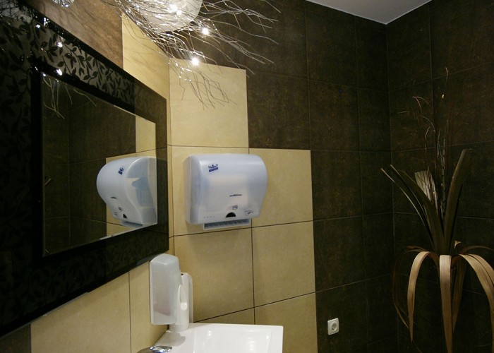 A harkányi Xavin Hotel masszázs szobájának kézmosója