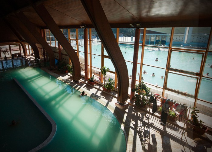 Harkányi Gyógyfürdő zárt részlege