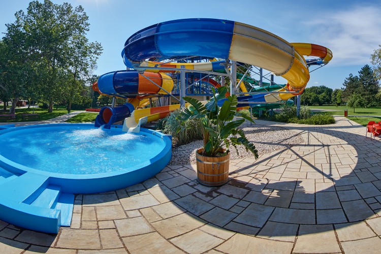 Harkányi Gyógy- és Strandfürdő, csúszdapark fotó