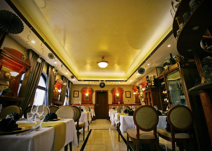 Szilveszter - feldíszített étterem