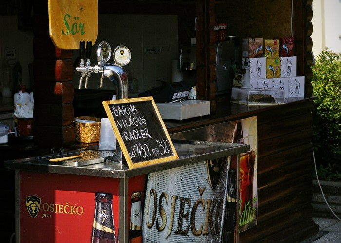 Harkányi Gyógy- és Strandfürdő, árus