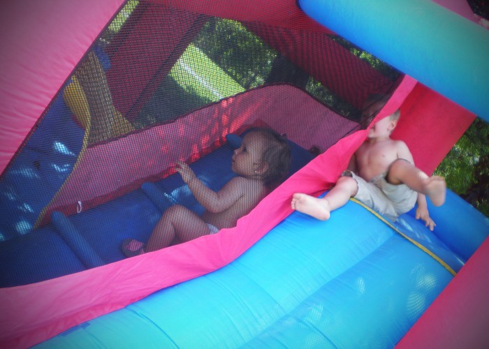 Harkányi Gyógy- és Strandfürdő, Baba-Mama park légvár