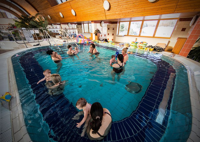 Babaúszás Harkányban