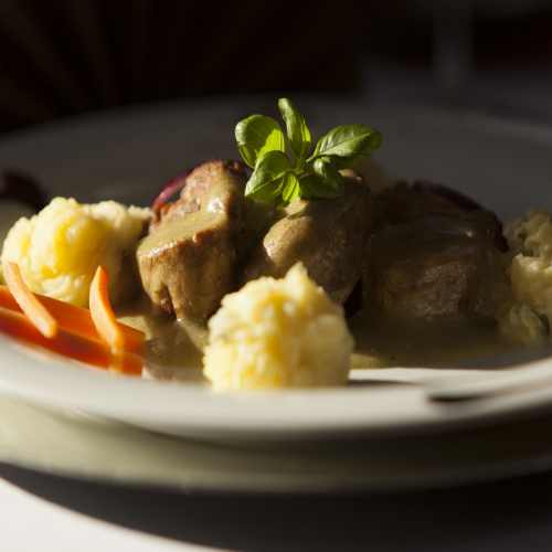 Xavin Hotel Étterem