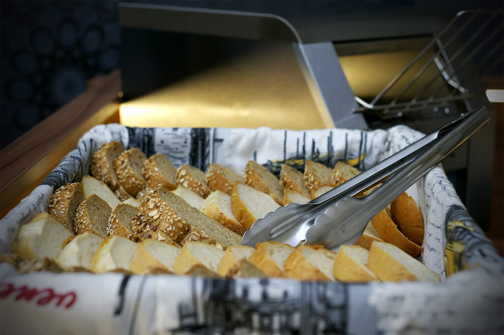 Xavin Hotel Wellness Harkány - kenyerek oldalnézetből