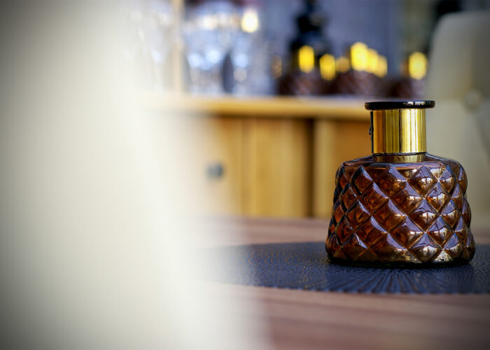 Barna színű üveg asztaldekor, télikert, Lavanda-kert, Xavin Hotel Harkány Wellness