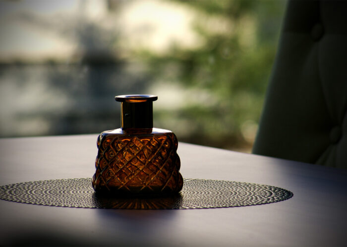 Xavin Hotel Harkány télikert, asztali kiegészítő váza, barna és arany színben