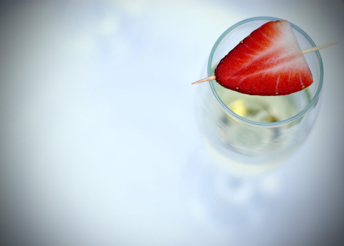 Pezsgő és eper kompozíció - Xavin Hotel Harkány