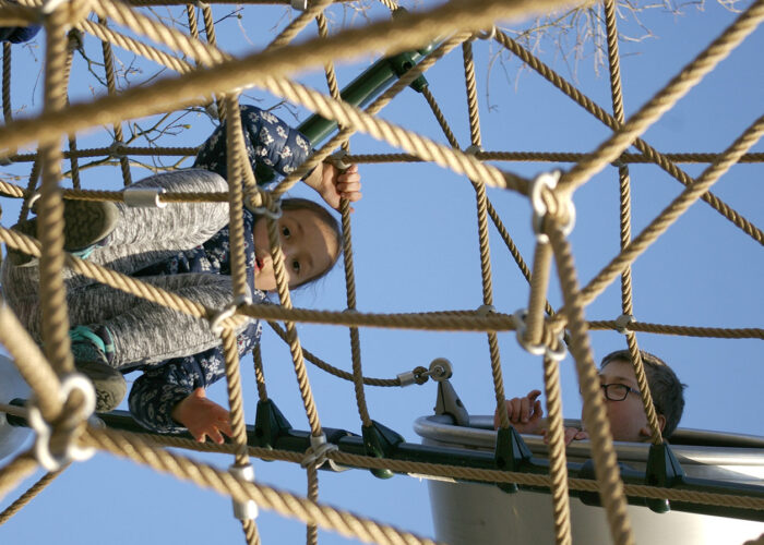 Harkány, új és modern játszótér óriás mászókával a Zsigmondy sétányon
