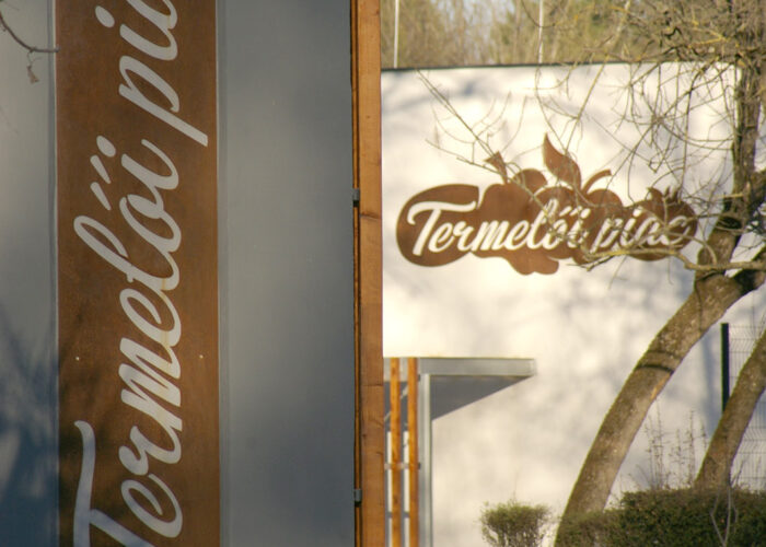 A megújult termelői piac Harkányban