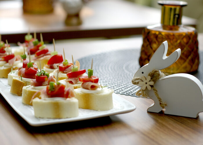 Xavin Snack and Champagne Party - sonkás - paradicsomos falatkák húsvétra