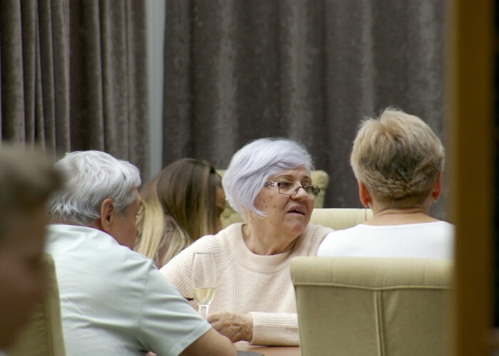 Xavin Snack & Champagne Party - jó hangulatban telik a délután