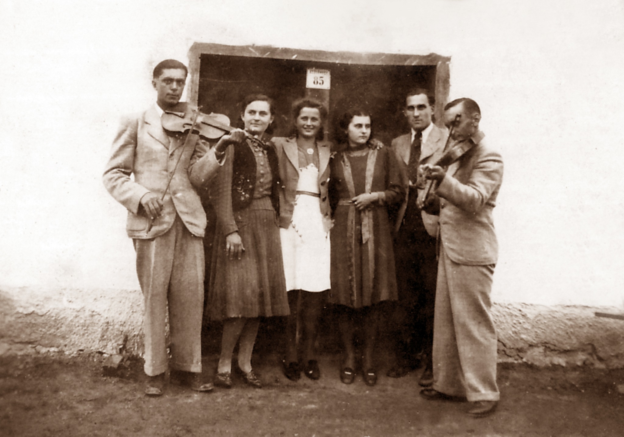 Szőlőhegyi mulatozók - a Szaporcai Cifraház egyik témája a 2023.04.22-i napon