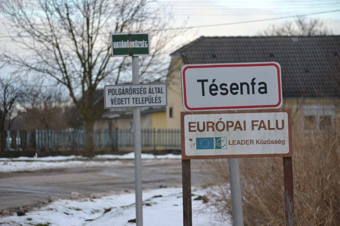 Tésenfa faluhatár jelző tábla