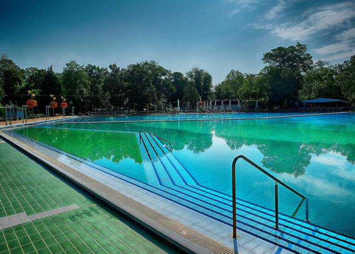 Harkány, strandfürdő, medence