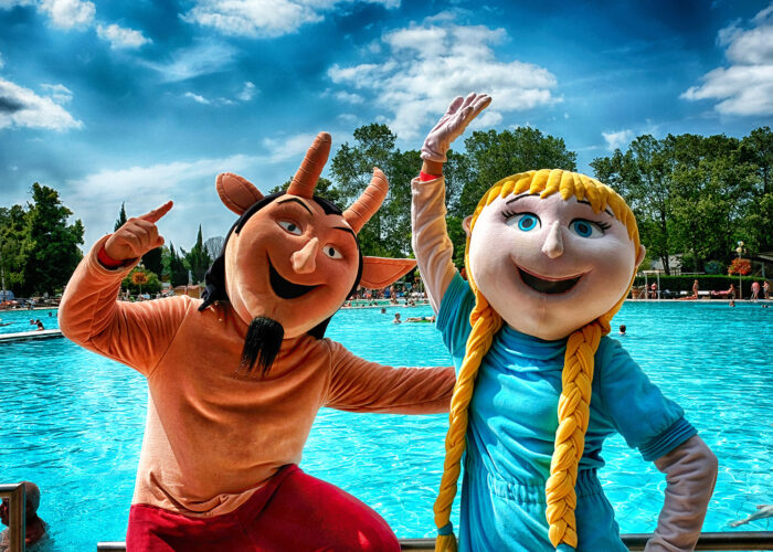 Harkányi Strand Ördög és boszorkány