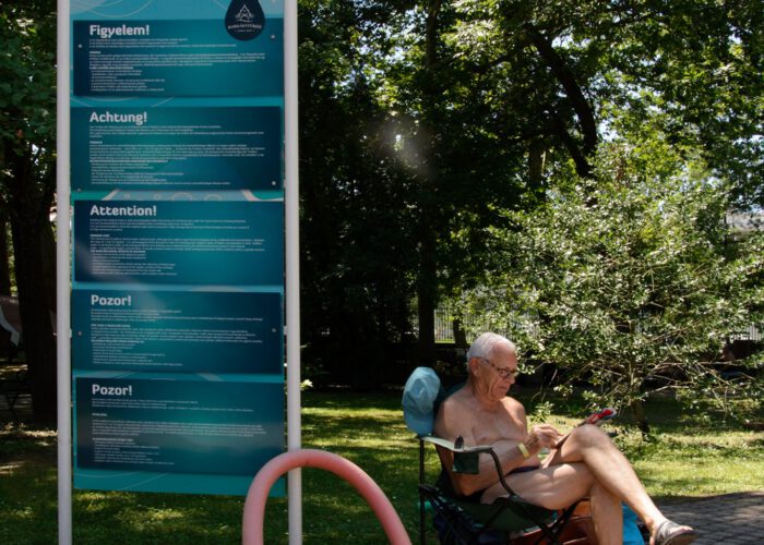 Harkány, strand, árnyékos területek, pihenés nyugalomban