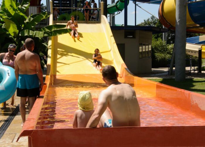 Harkányi strand családi csúszda