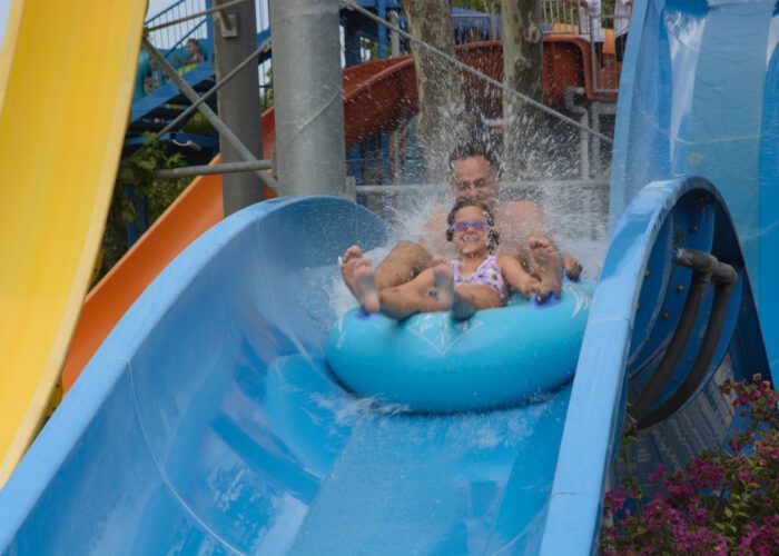 Harkány csúszdapark, csúszás ketten a matraccal