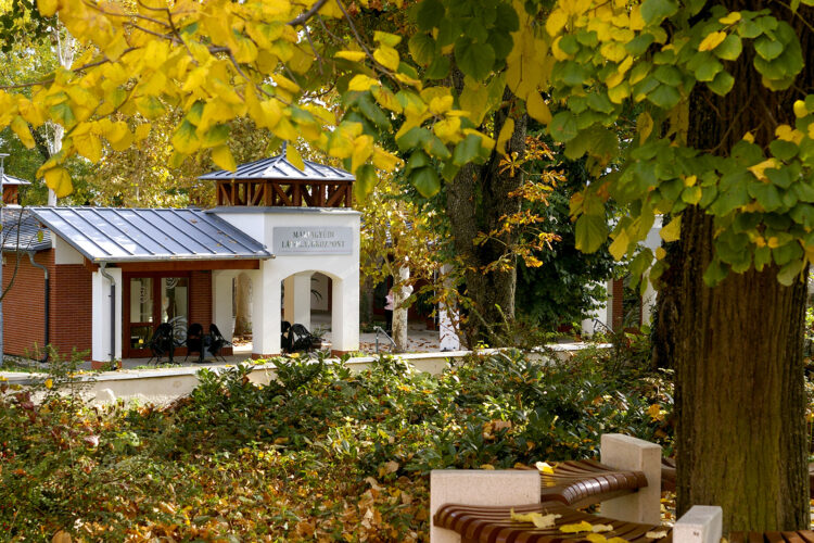 Máriagyűd, látogatóközpont