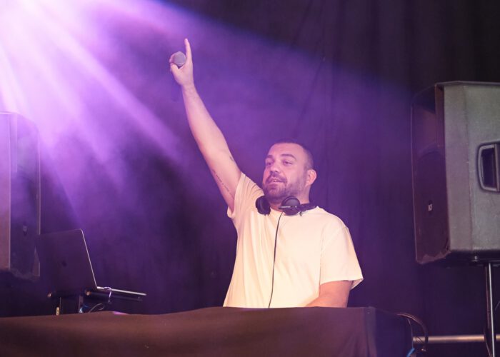 Éjszakai fürdőzés DJ-kkel a Harkányi Strandfürdő Lepke medencéjénél, 2025