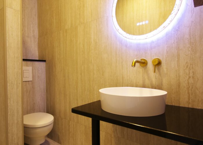 Megújult wellness részleg mosdó, Xavin Hotel Harkány