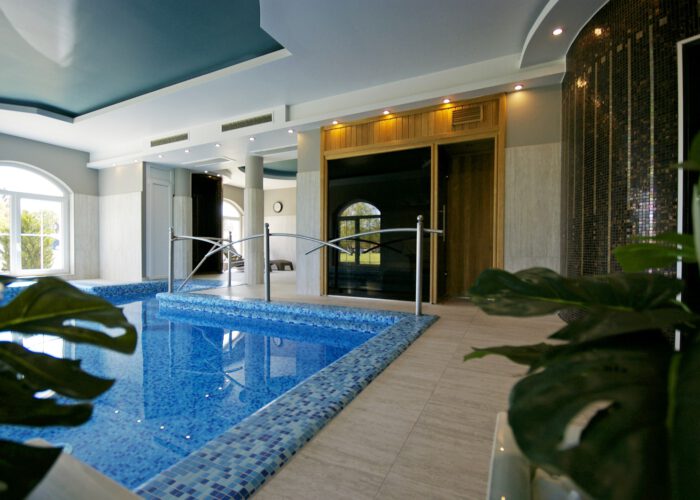 Megújult medencék, Xavin Hotel Harkány