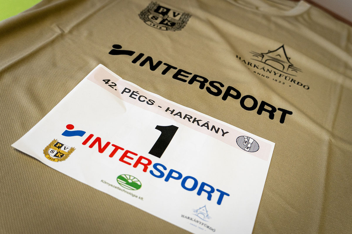 Pécs Harkány futóverseny - mezek - 2026